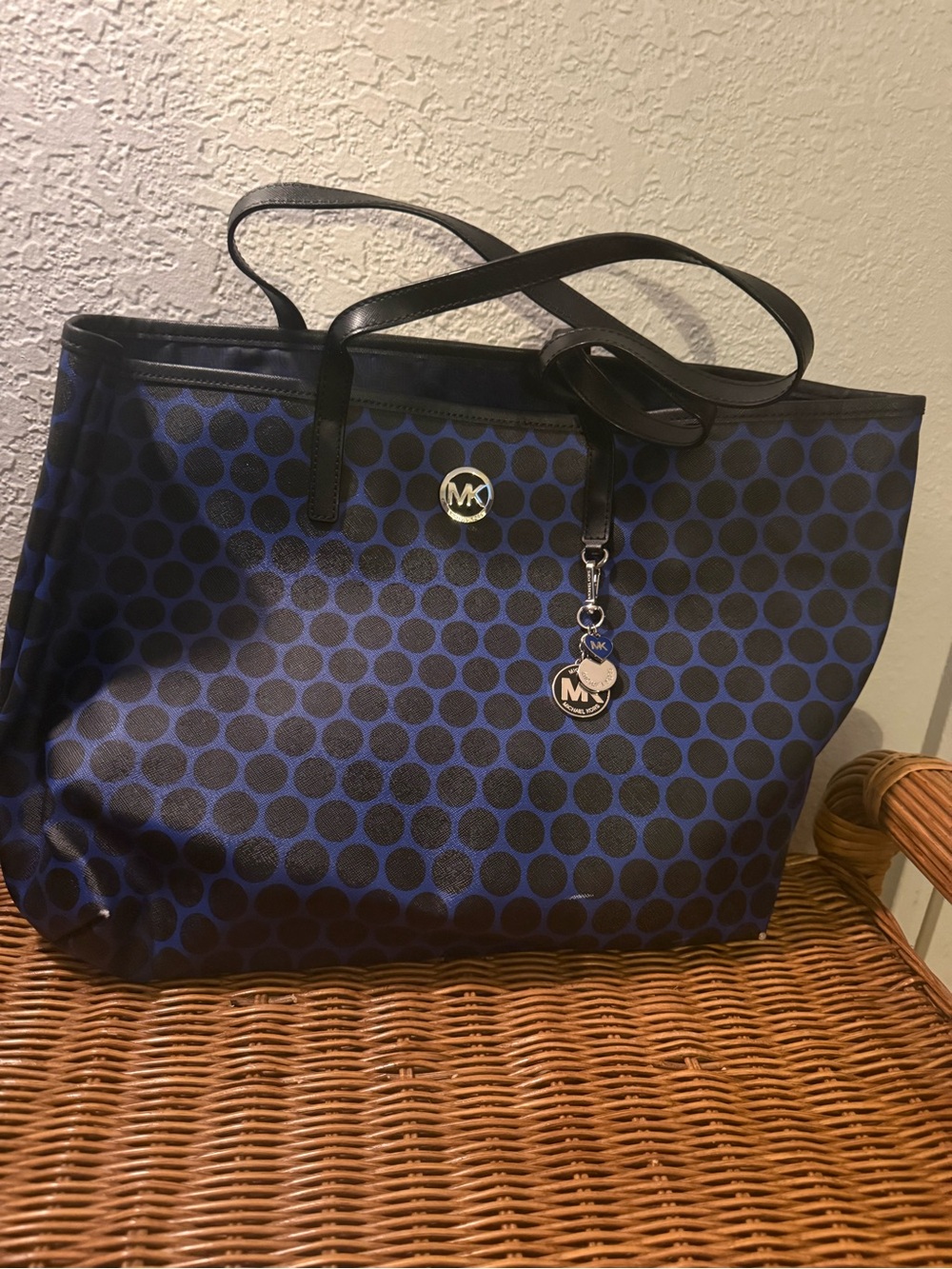 Michael Kors Blue and Black Polka Dot Tote with MK Charm - Picture 1 of 3